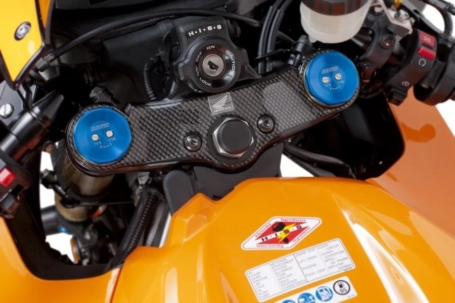 Puig Kroonplaatcover Carbon Look BMW R1150RS (01-05) 7 Puig Kroonplaatcover Carbon Look BMW R1150RS (01-05) - Afbeelding 5