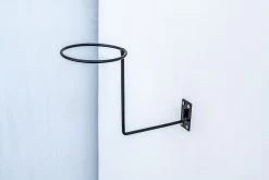 Helm Houder Muurstandaard MC Essentials 13 Helm Houder Muurstandaard MC Essentials -Motoraccessoires P1260998 9cb8